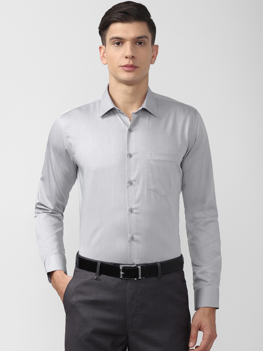 

Van Heusen Men Grey Slim Fit Formal Shirt