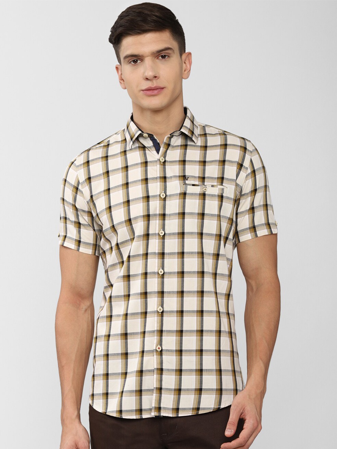 

Van Heusen Sport Men Cream-Coloured Slim Fit Checked Casual Shirt