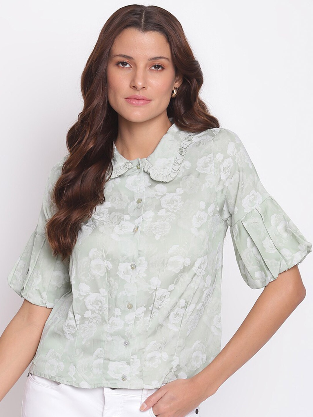 

Latin Quarters Green Floral Print Shirt Style Top