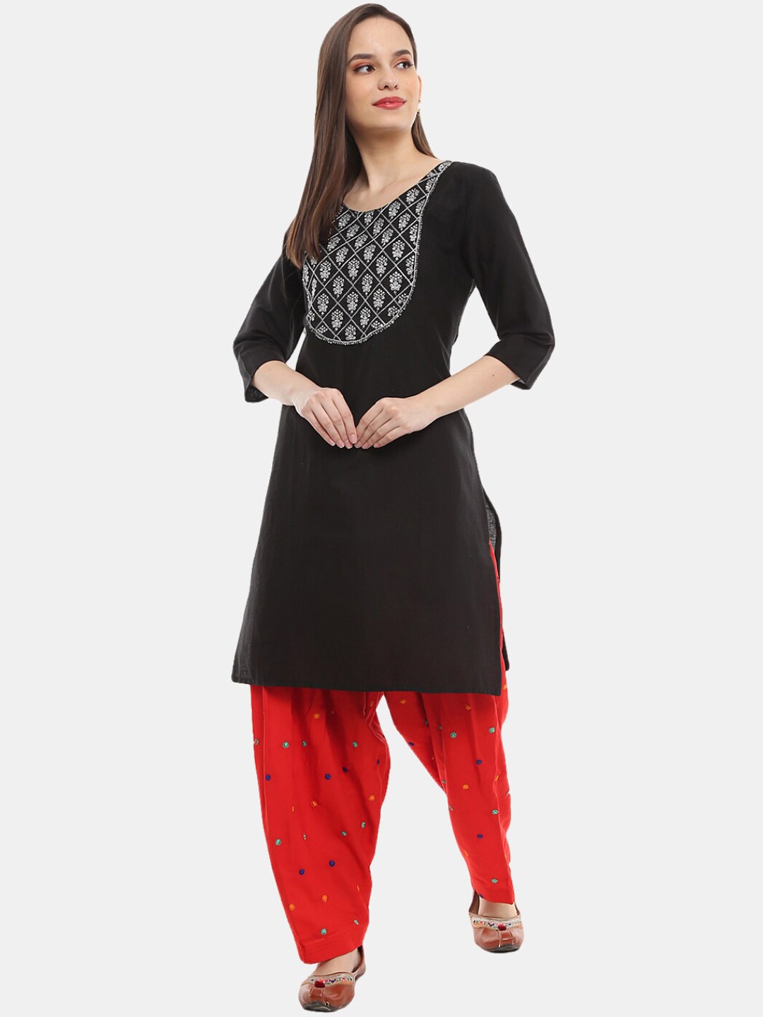 

Desi Mix Women Black cotton Ethnic Motifs Rayon Round Neck Kurti