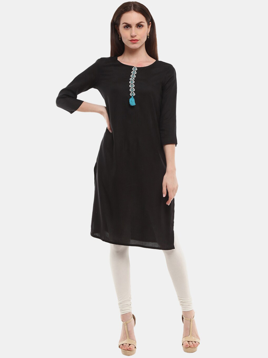 

Desi Mix Women Black Cold-Shoulder Sleeves Kurta