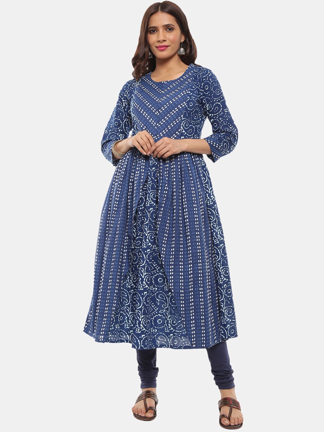 

Desi Mix Women cotton Blue Printed regular pleetef design Sleeves Anarkali Kurta