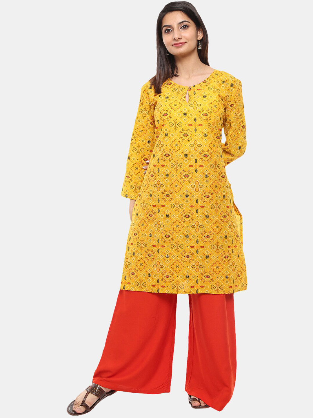 

Desi Mix Women Yellow cotton Floral Keyhole Neck Thread Work Kurta