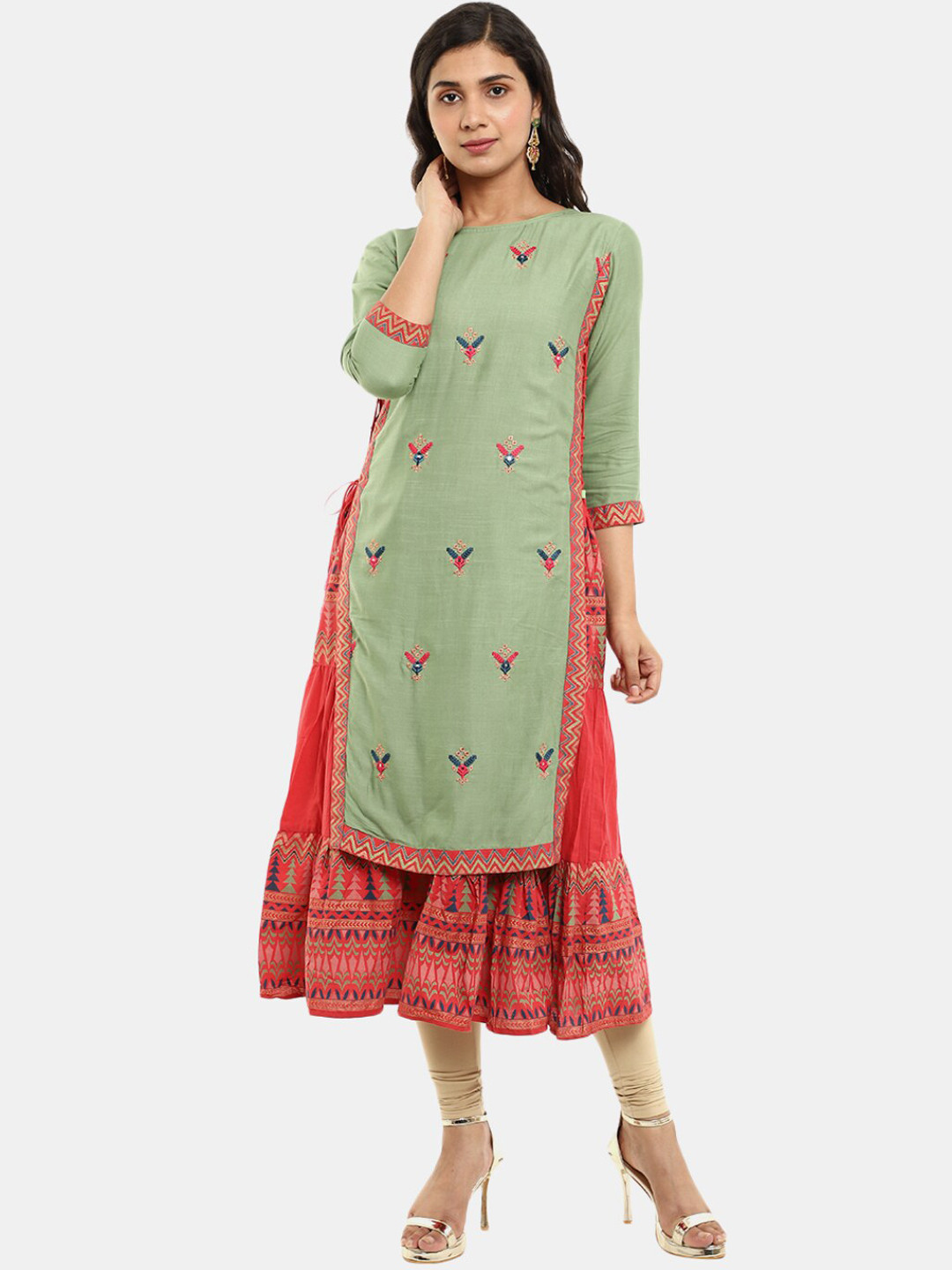 

Desi Mix Women Green cotton Ethnic Motifs Thread Work Anarkali Kurta