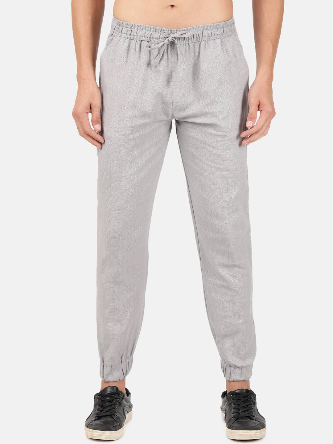 

MASH UNLIMITED Men Grey Solid Pure Cotton Woven Jogger