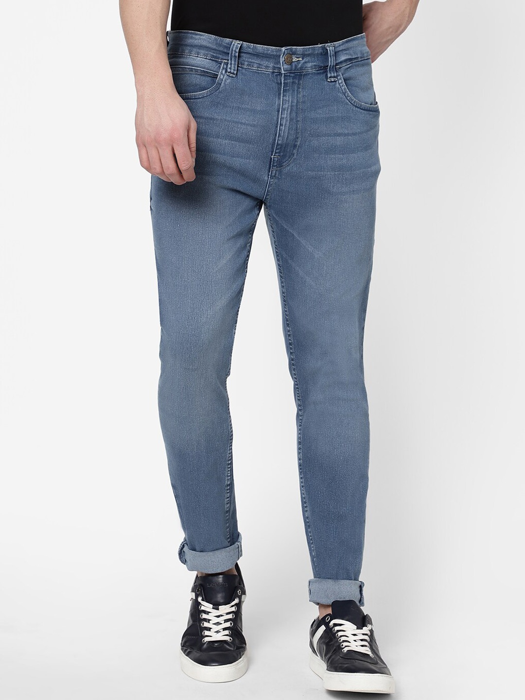 

Lee Men Blue Relaxed Fit Heavy Fade Jeans