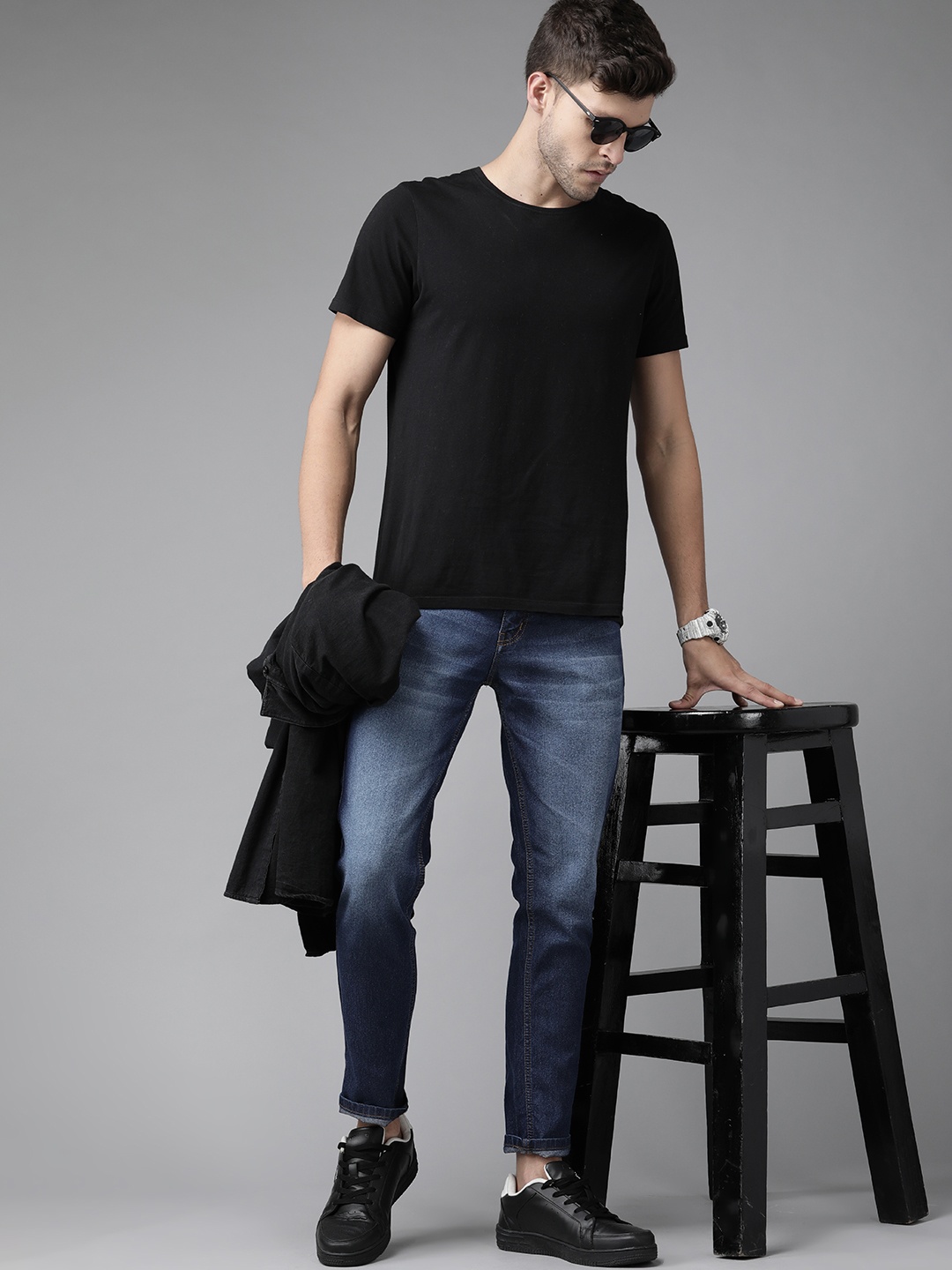 

Roadster Men Blue Skinny Fit Light Fade Stretchable Jeans