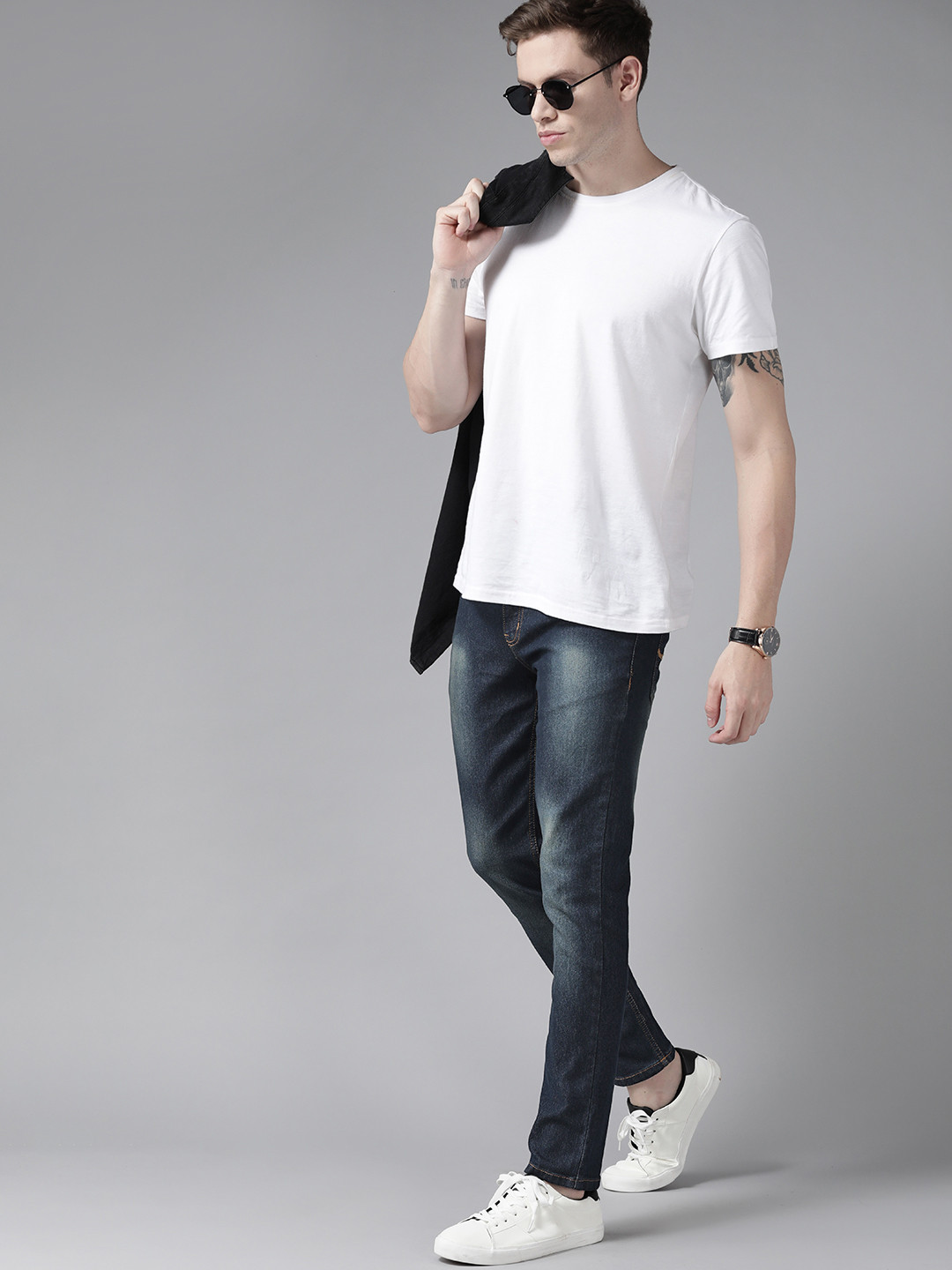 

Roadster Men Navy Blue Skinny Fit Mid-Rise Clean Look Stretchable Jeans
