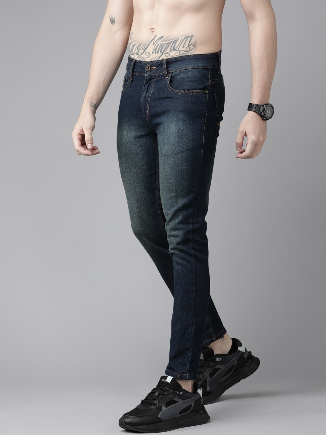 

Roadster Men Navy Blue Skinny Fit Light Fade Stretchable Jeans
