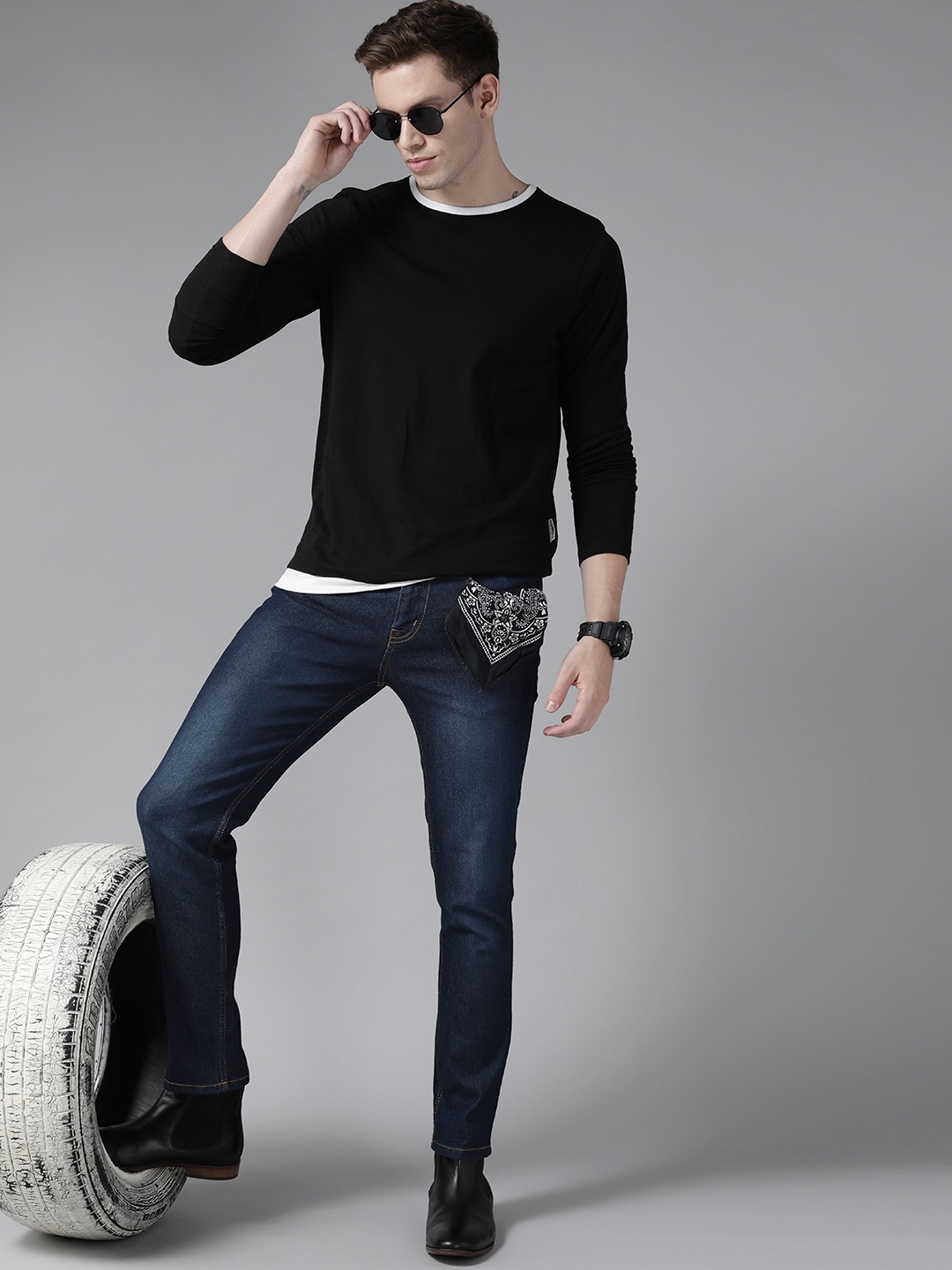 

Roadster Men Navy Blue Skinny Fit Light Fade Stretchable Jeans