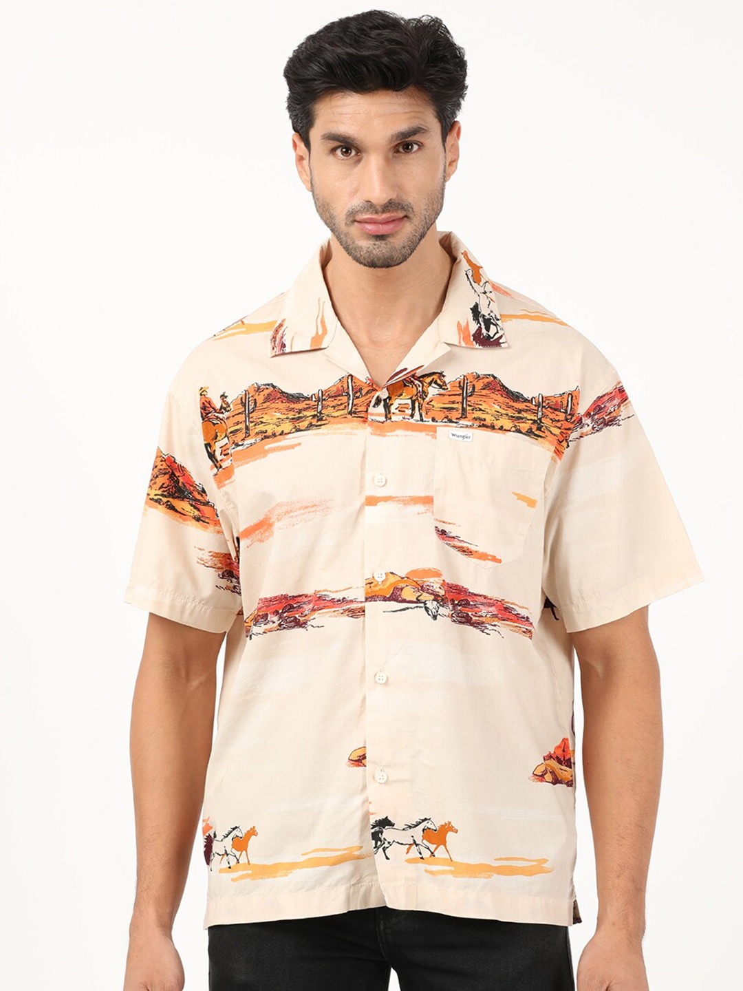 

Wrangler Men Beige Printed Casual Shirt