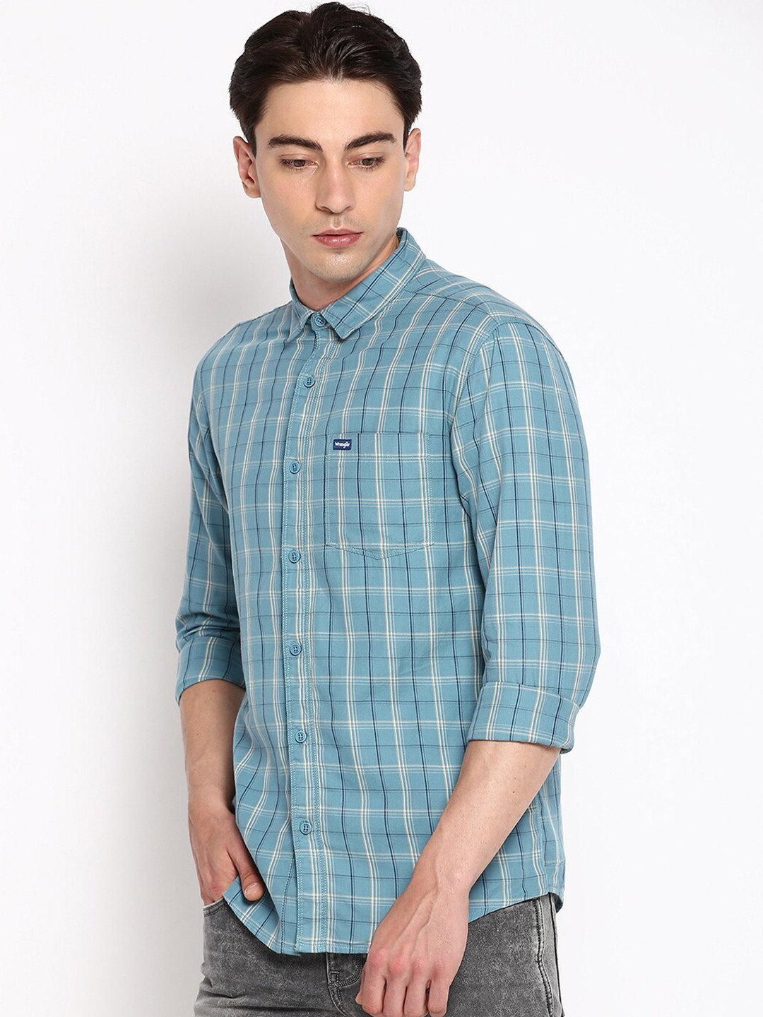 

Wrangler Men Blue Slim Fit Tartan Checked Casual Shirt