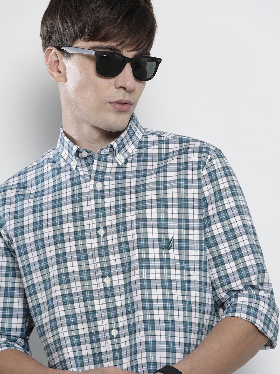 

Nautica Men White Classic Fit Checked Casual Shirt