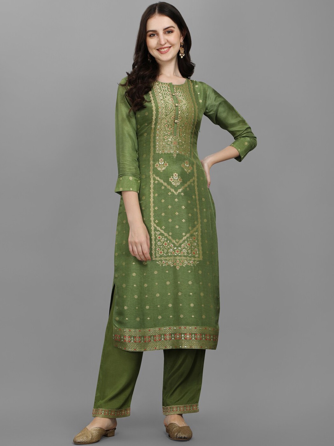 

Seerat Women Green Pleated Pure Silk Kurti with Trousers