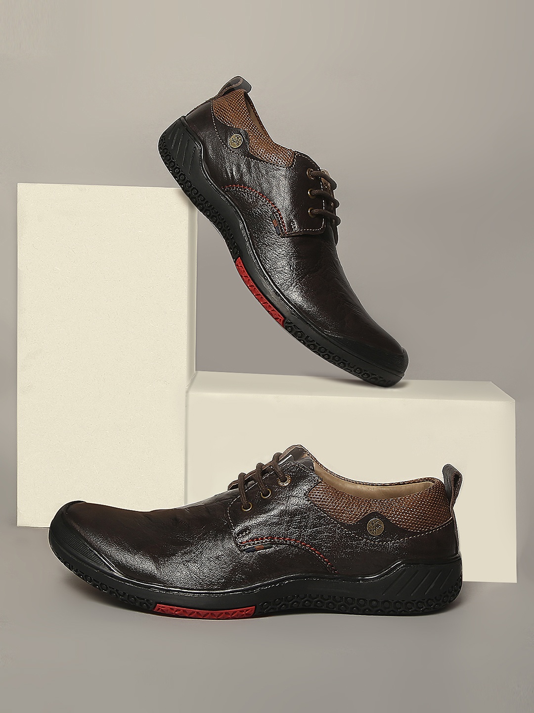 

Buckaroo Men Brown Leather Derbys