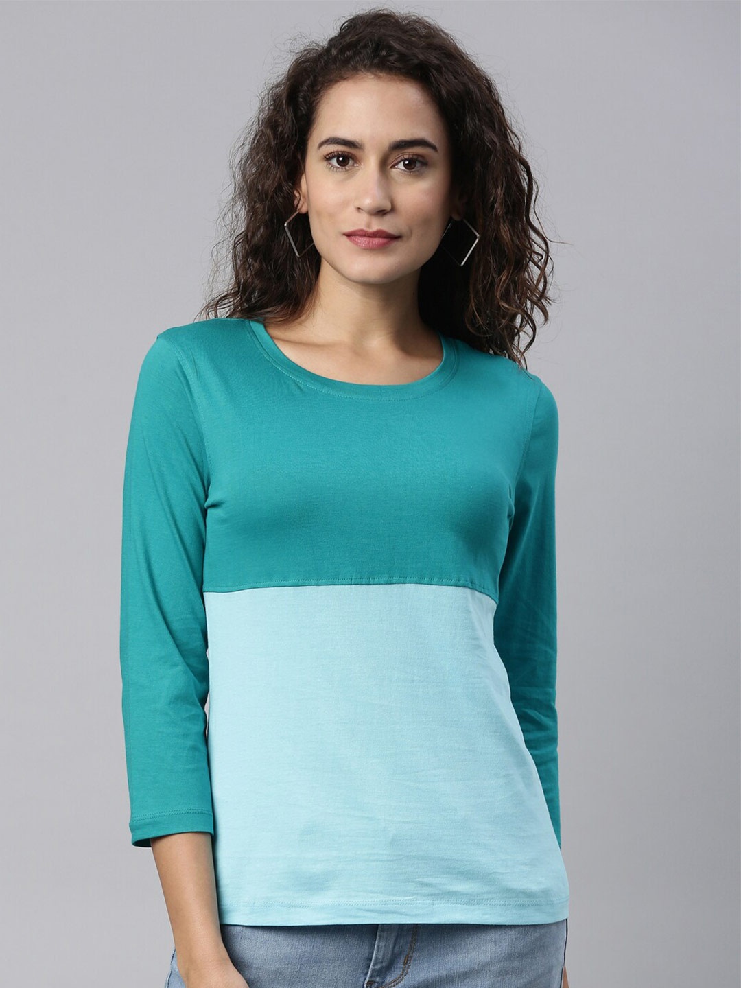 

LAYA Women Maroon T-shirt