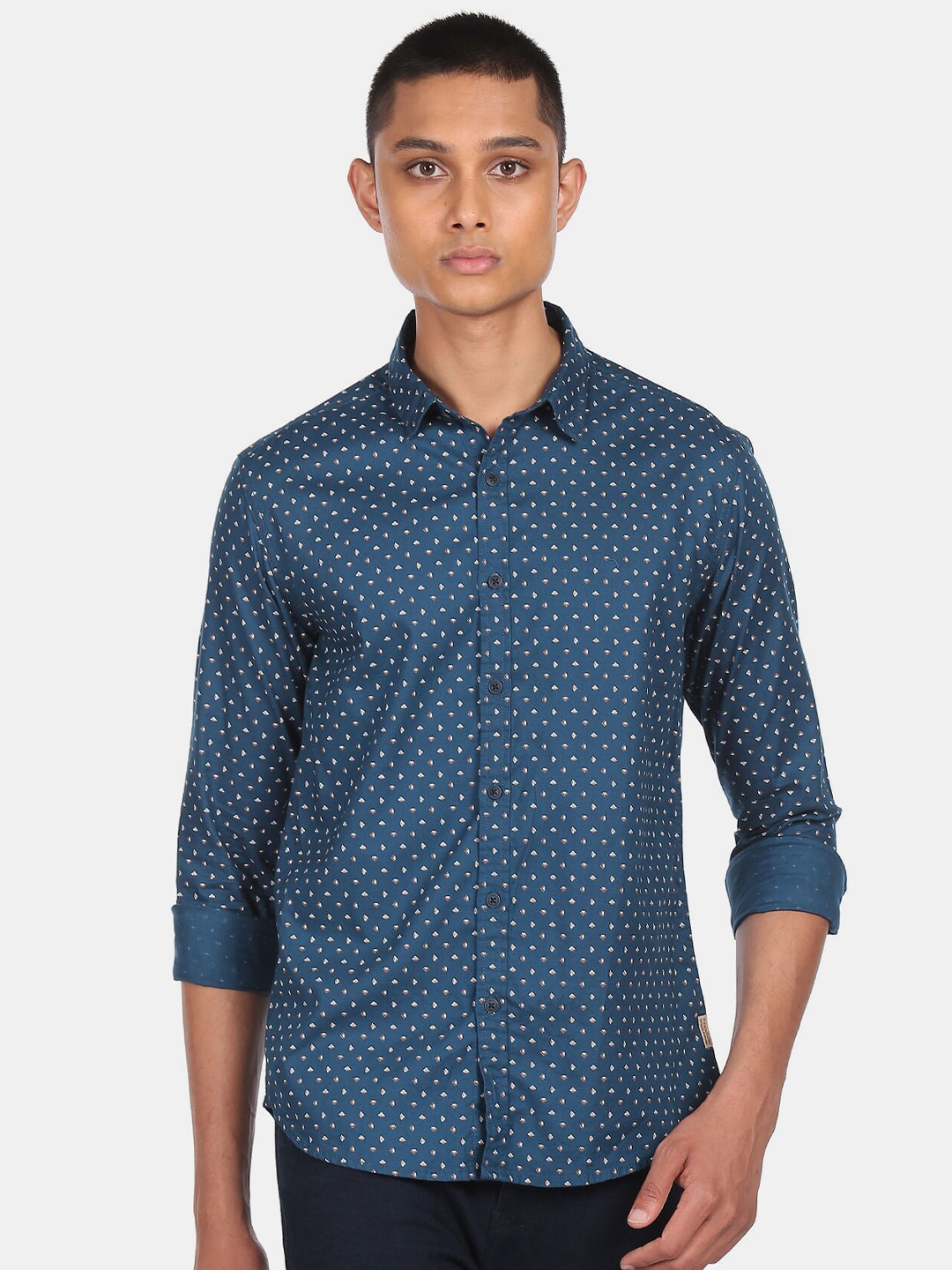 

Flying Machine Men Blue Printed Casual Shirt