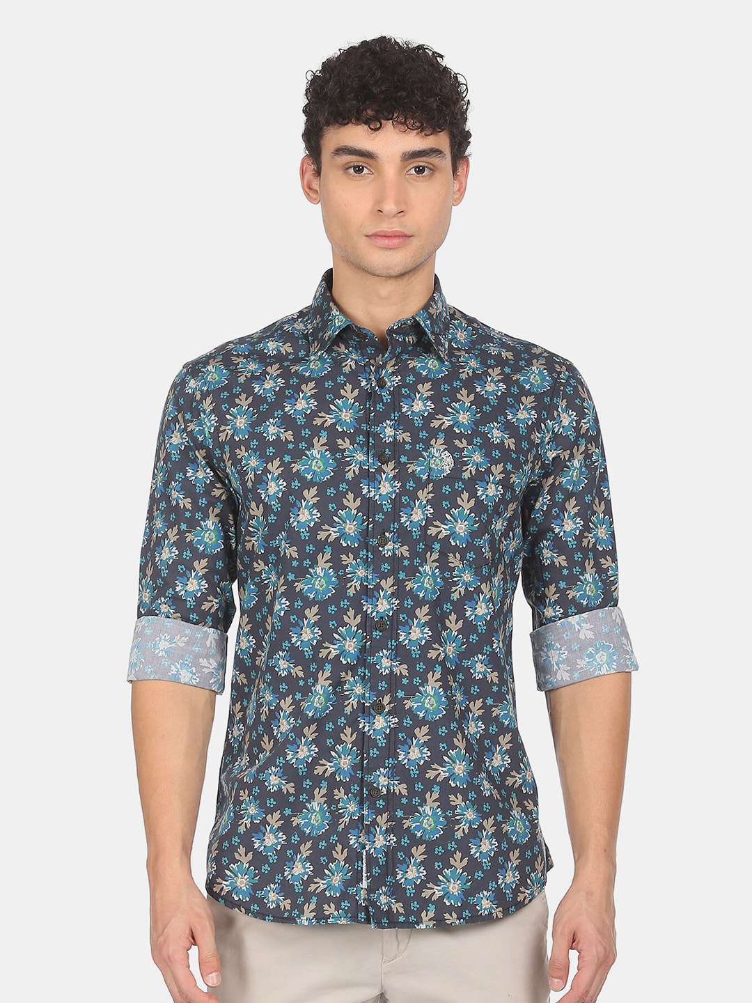 

U S Polo Assn Men Blue Floral Printed Regular Fit Cotton Casual Shirt