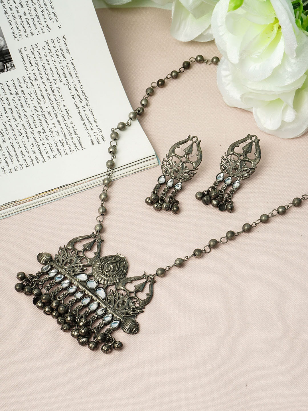 

Urmika Silver Plated Oxidized Beaded Jewellery Set