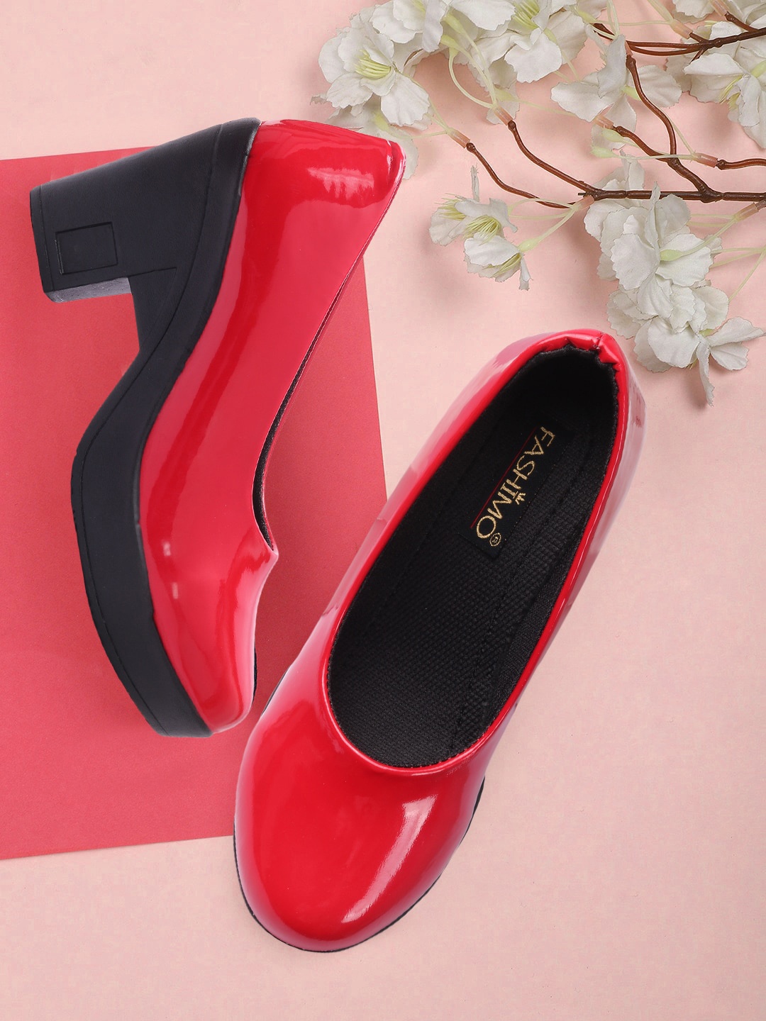 

FASHIMO Red Embellished Block with Bows