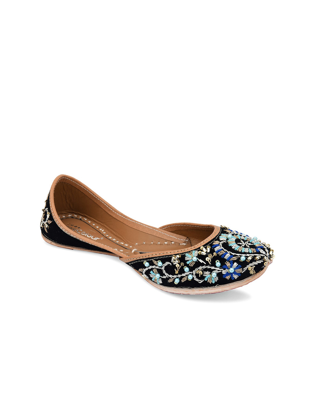 

DESI COLOUR Women Black Embellished Ethnic Mojaris Flats