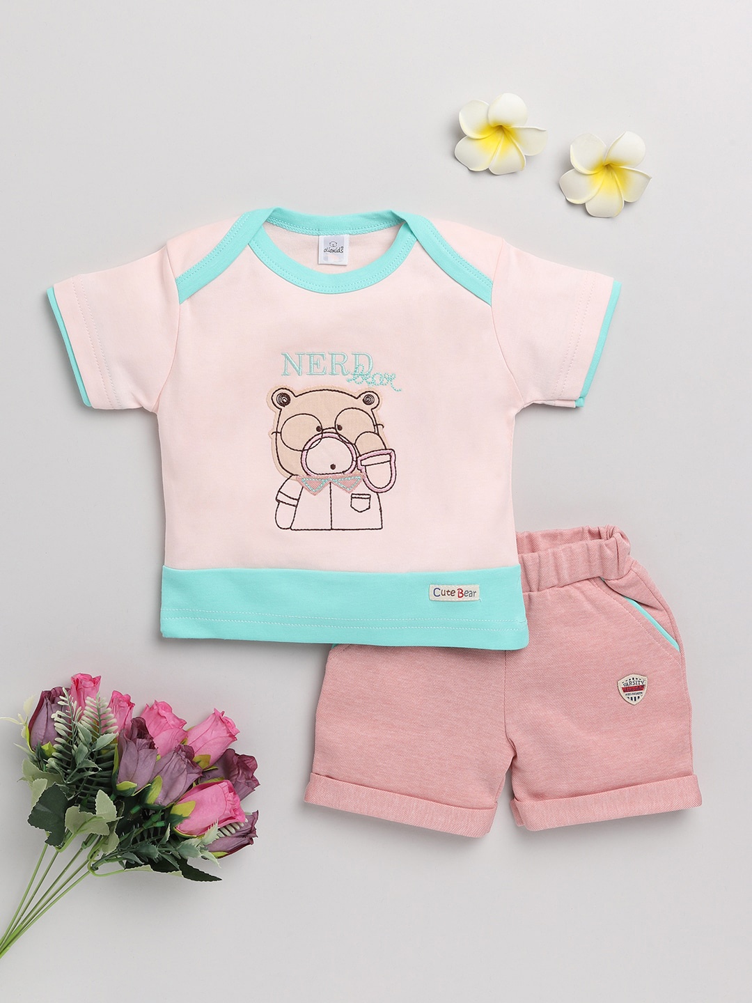 

Olio Kids Boys Peach-Coloured Printed T-shirt with Shorts