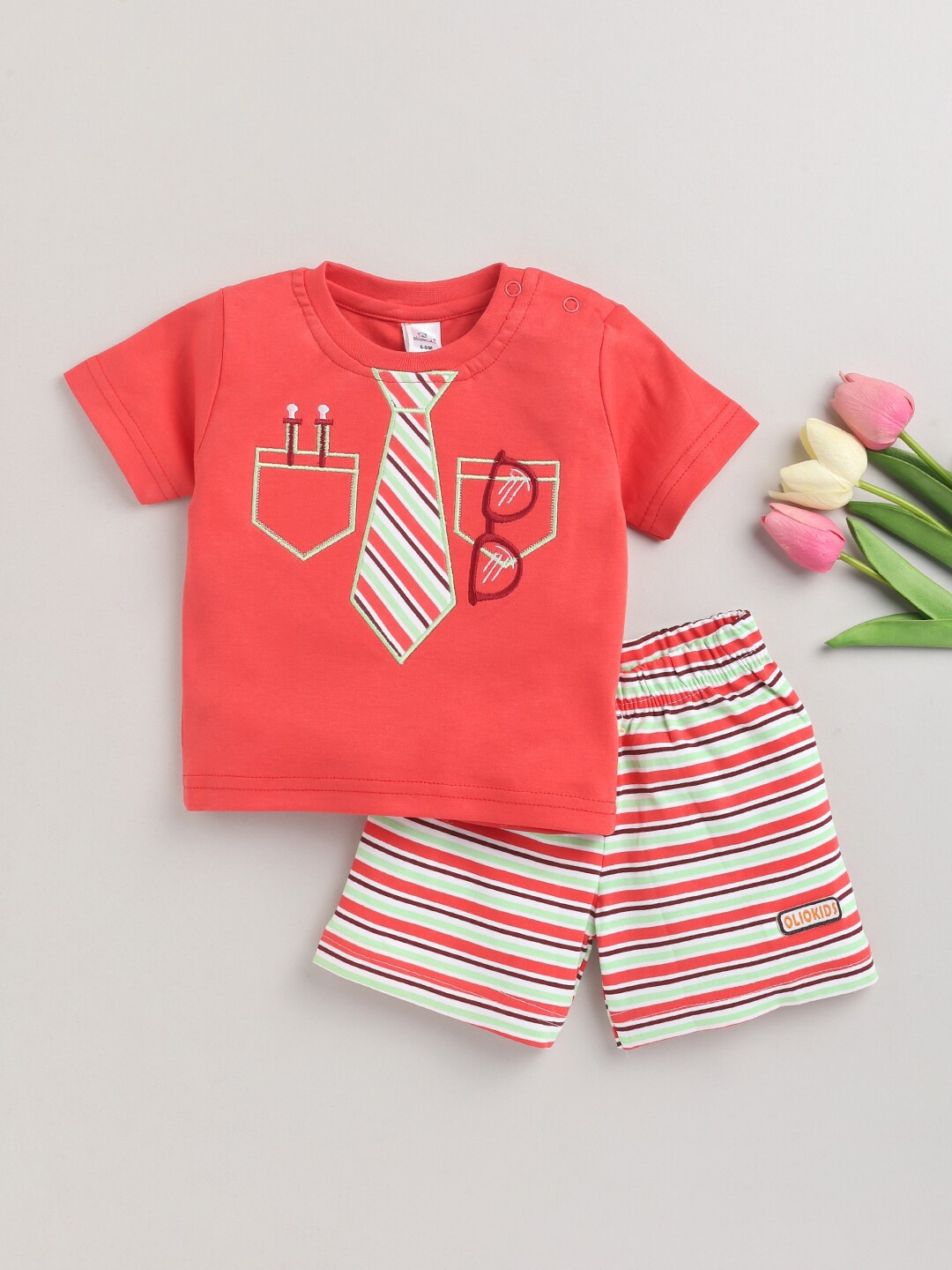 

Olio Kids Boys Orange & White Printed Pure Cotton T-shirt with Shorts