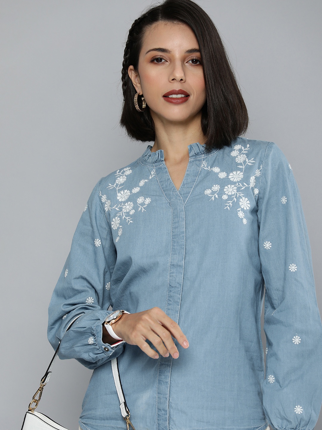 

Flying Machine Blue & White Floral Embroidered Pure Cotton Denim Shirt Style Top