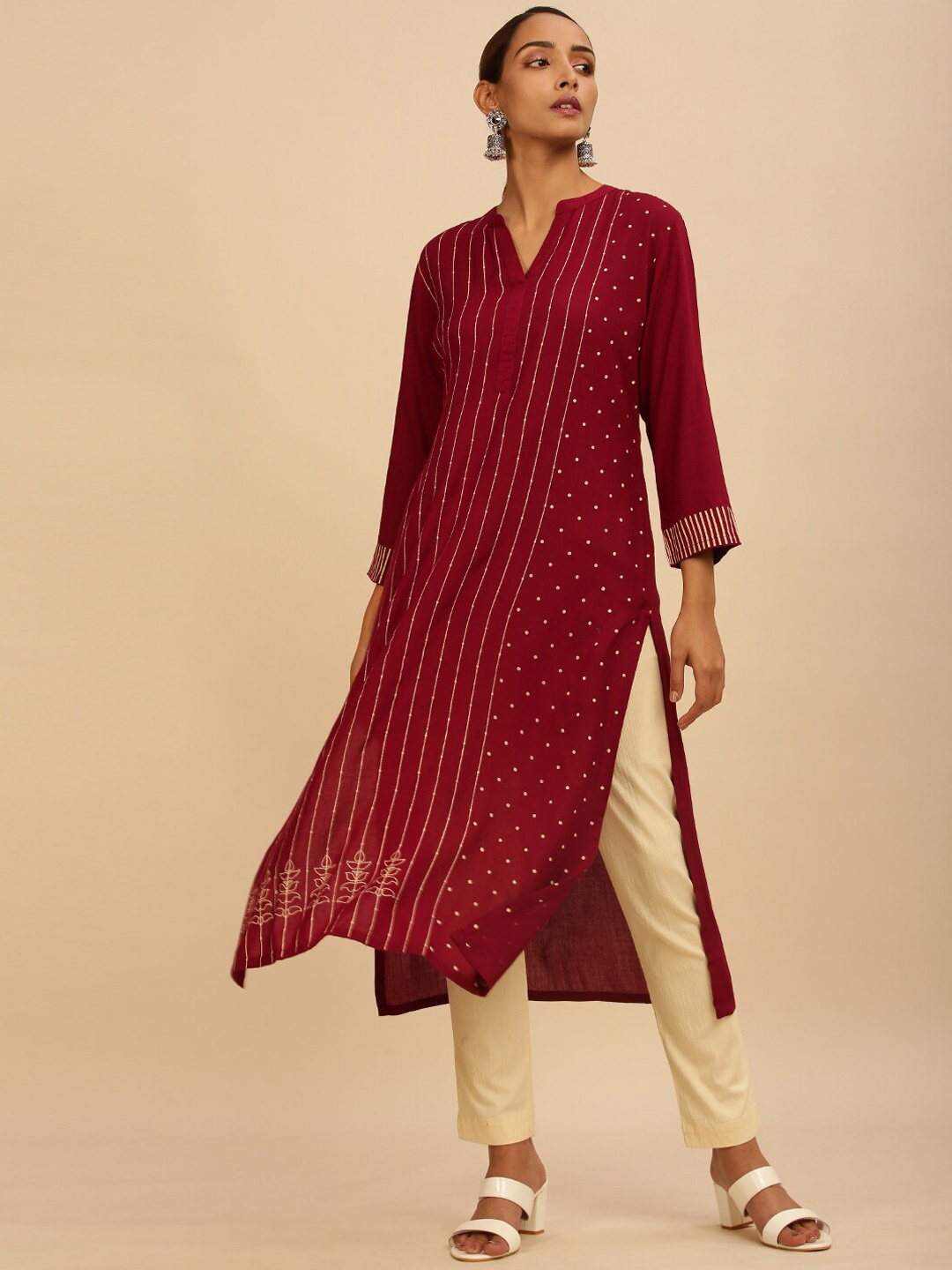 

Soch Women Maroon Ethnic Motifs Printed Thread Work Kurta