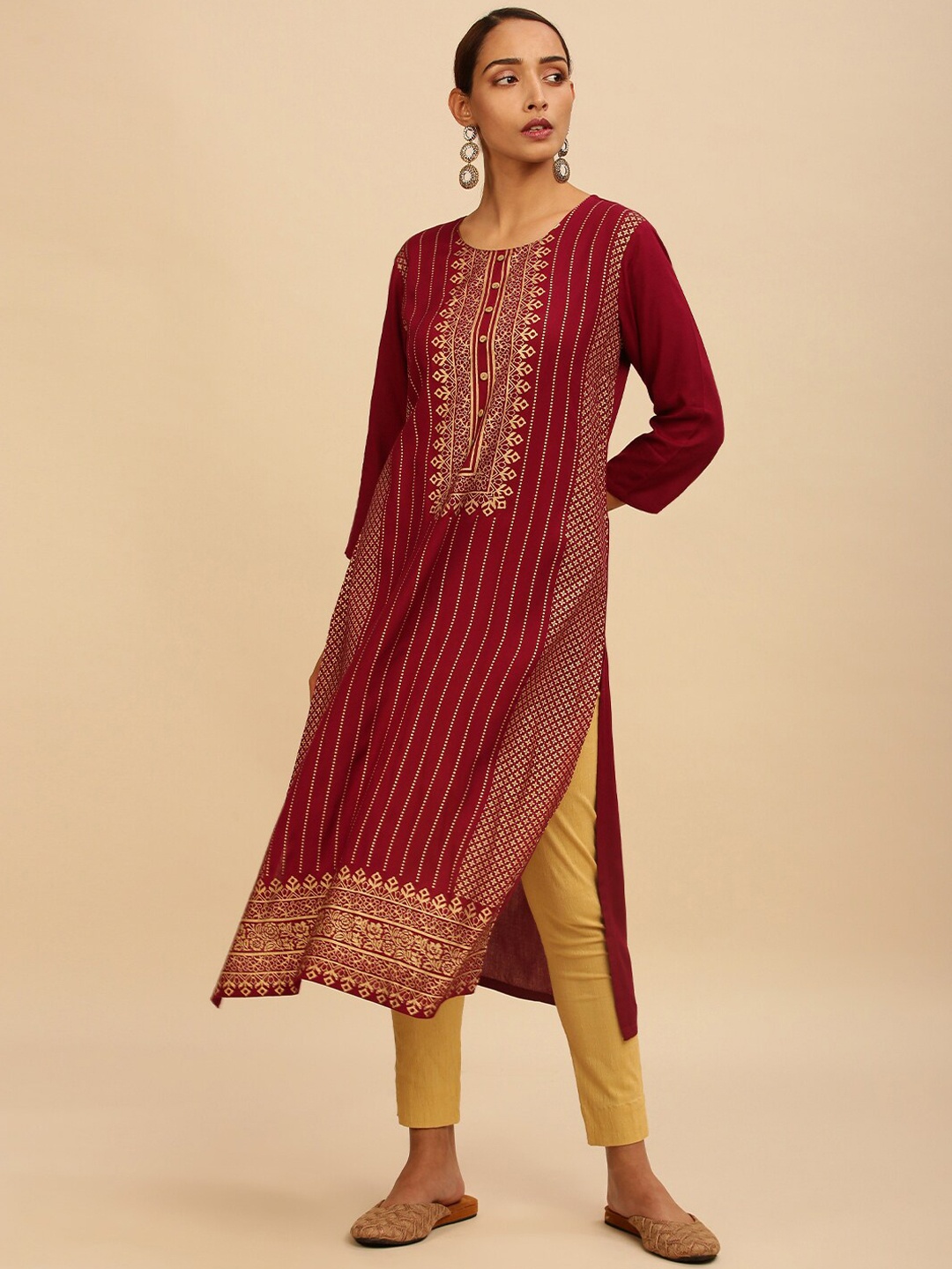 

Soch Women Maroon Ethnic Motifs Printed Kurta