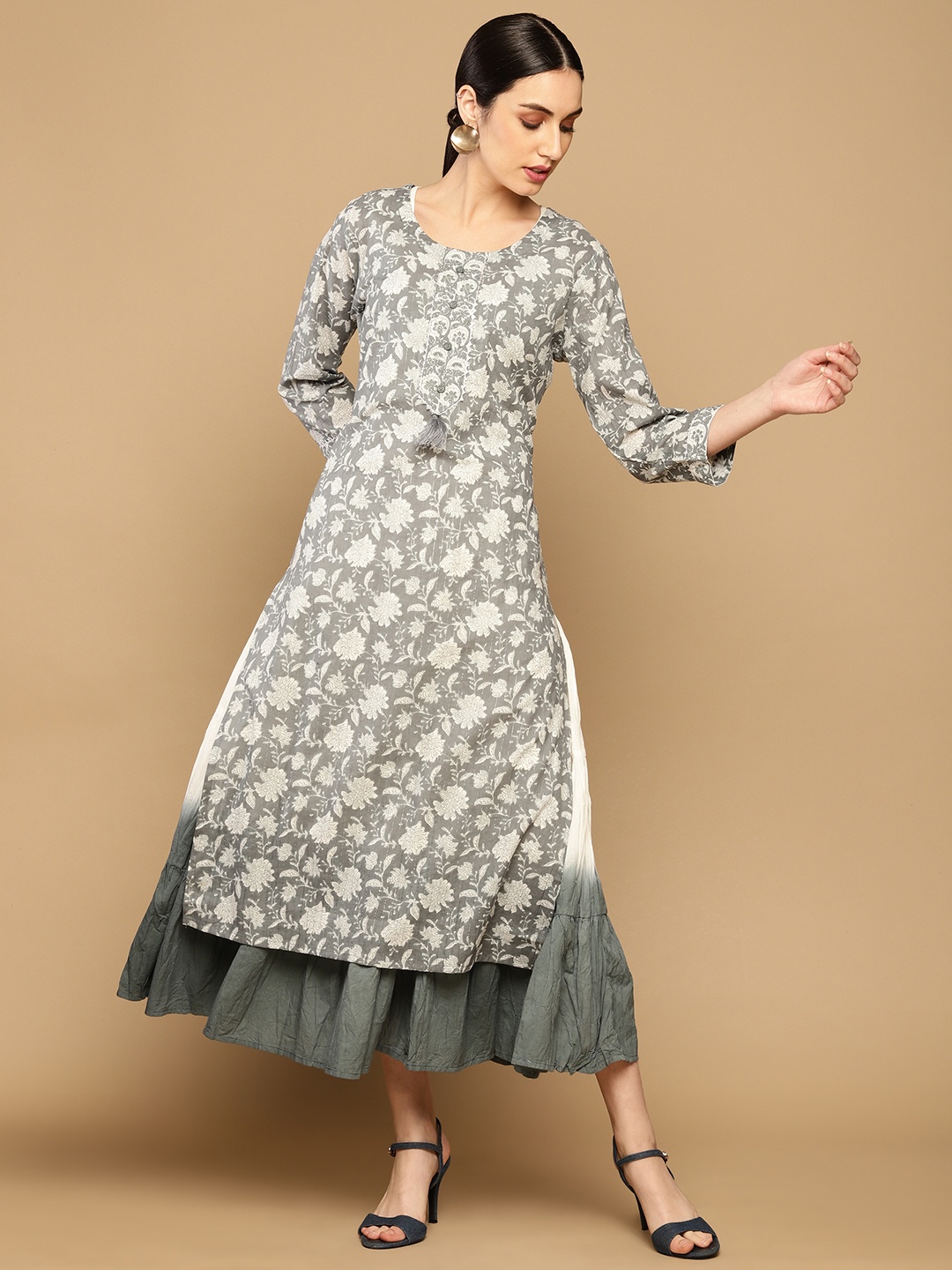 

Soch Women Grey Ethnic Motifs Printed Anarkali Kurta