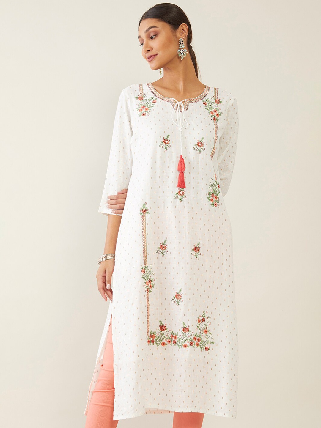

Soch Women Off White Embroidered Gotta Patti Kurta