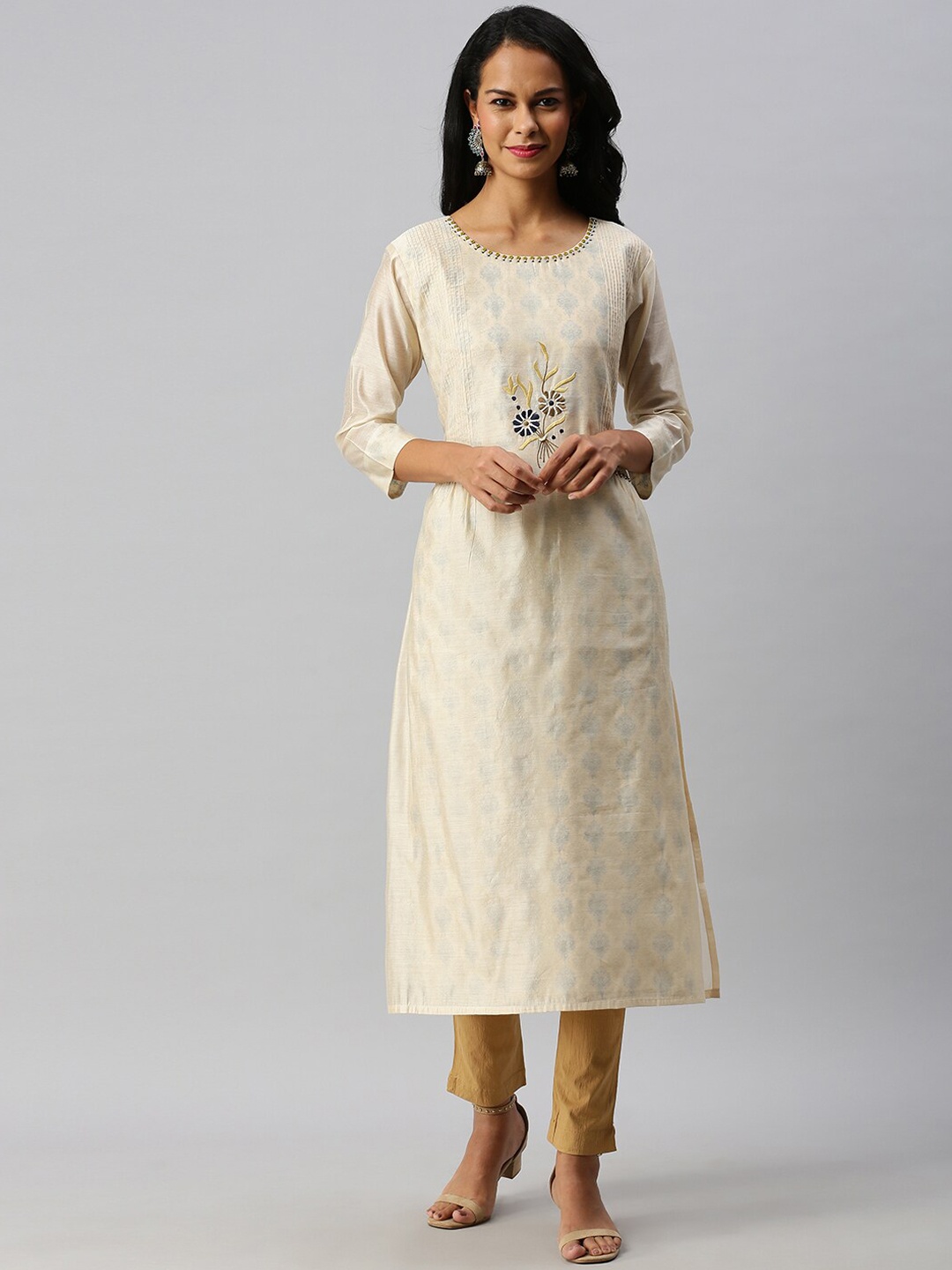 

Soch Women Beige Floral Embroidered Thread Work Chanderi Silk Kurta