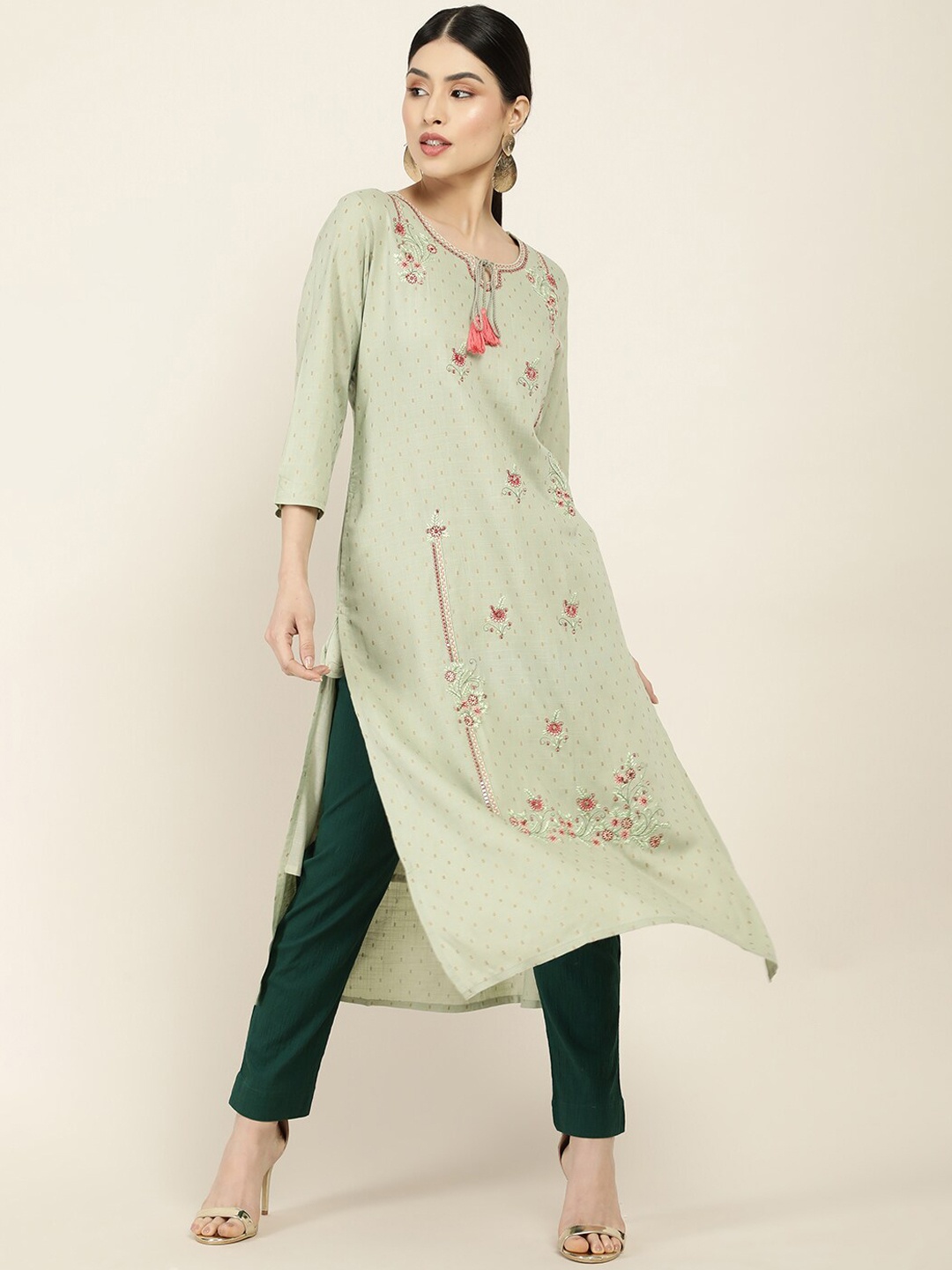 

Soch Women Green Ethnic Motifs Embroidered Thread Work Kurta