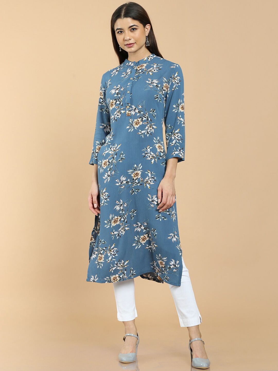 

Soch Women Blue Floral Printed Kurta