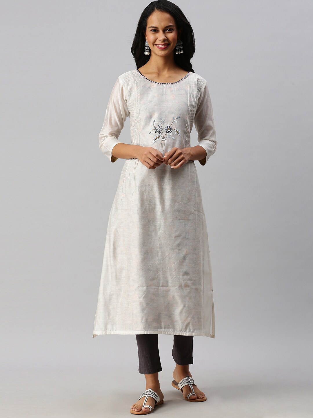 

Soch Women Off White Embroidered Thread Work Chanderi Silk Kurta