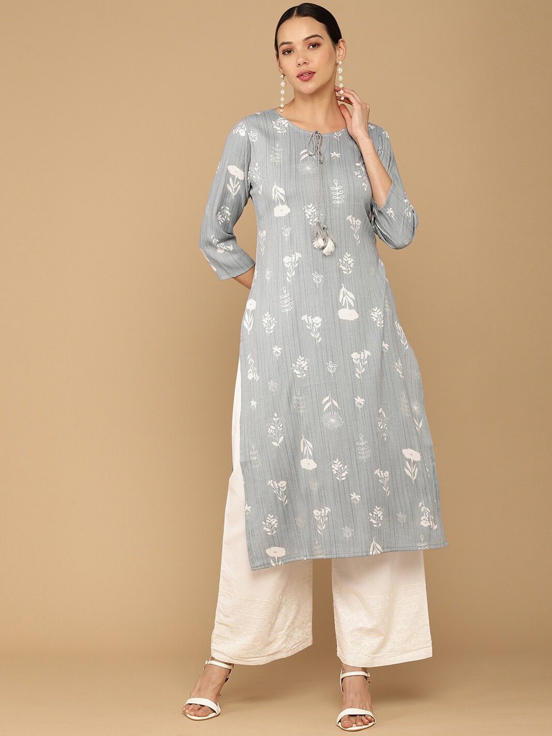 

Soch Women Grey Floral Printed Keyhole Neck Kurta