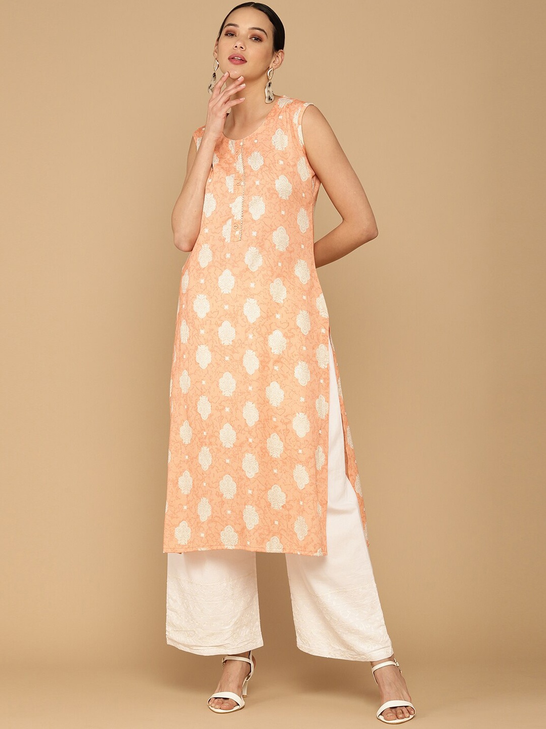 

Soch Women Peach-Coloured Ethnic Motifs Printed Keyhole Neck Kurta