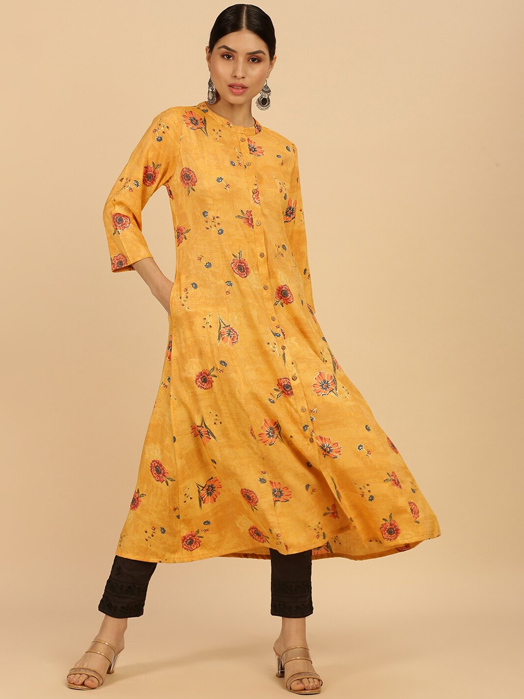 

Soch Women Yellow Floral Printed Thread Work Kurta