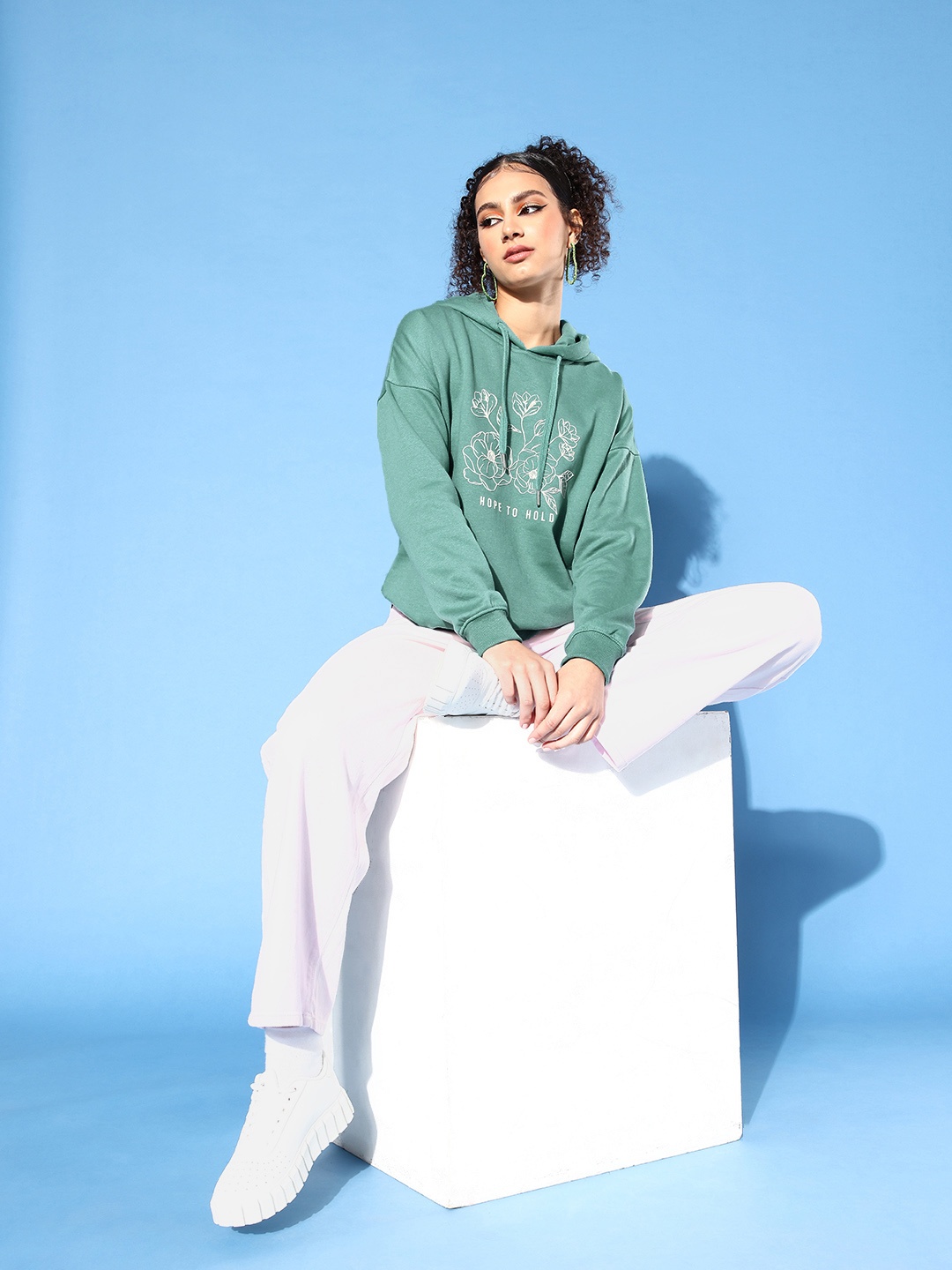 

all about you Women Green Floral Printed Applique Long Sleeves Hooded Sweatshirt