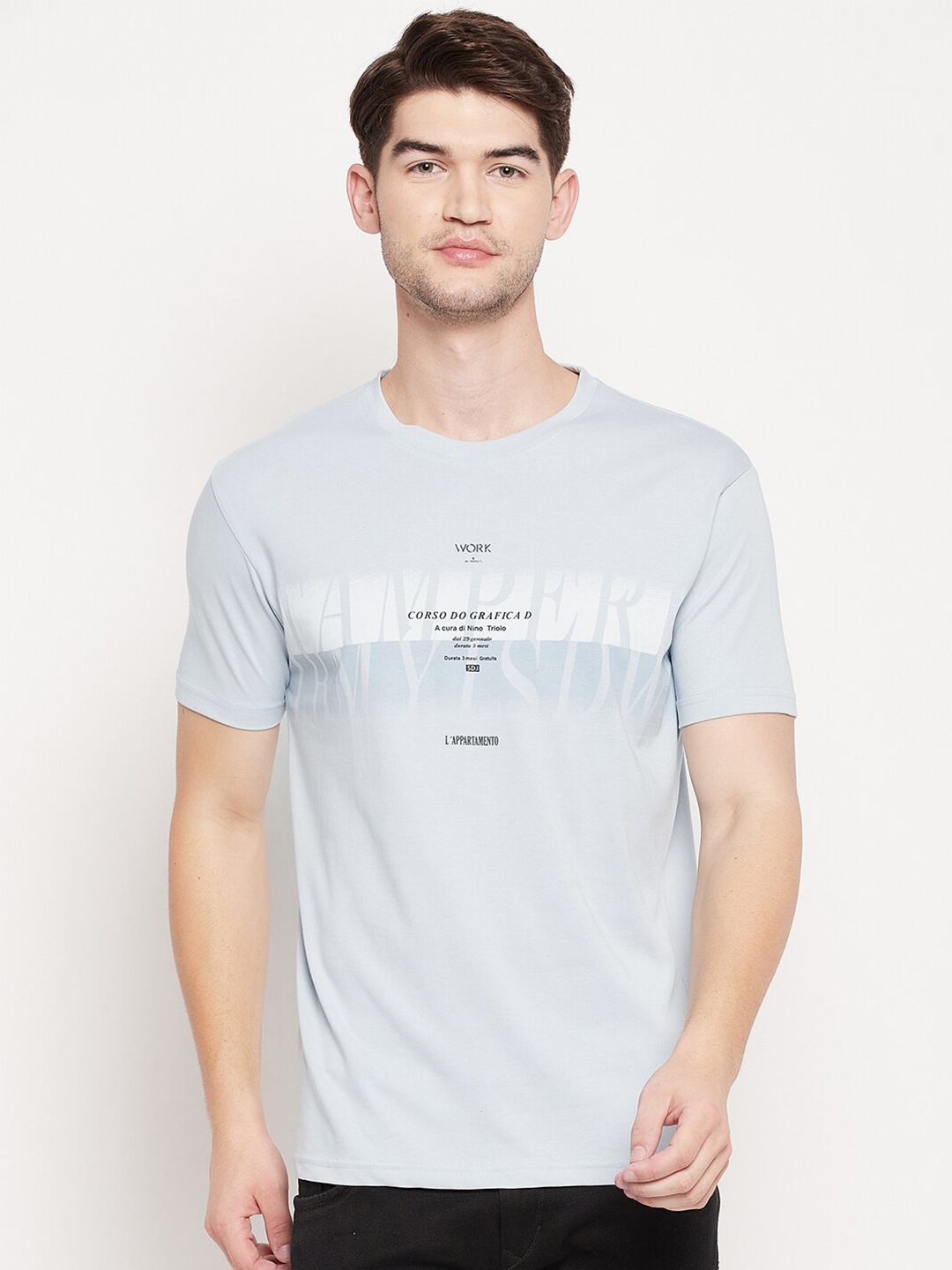 

Duke Men Blue Typography Printed Applique Slim Fit T-shirt