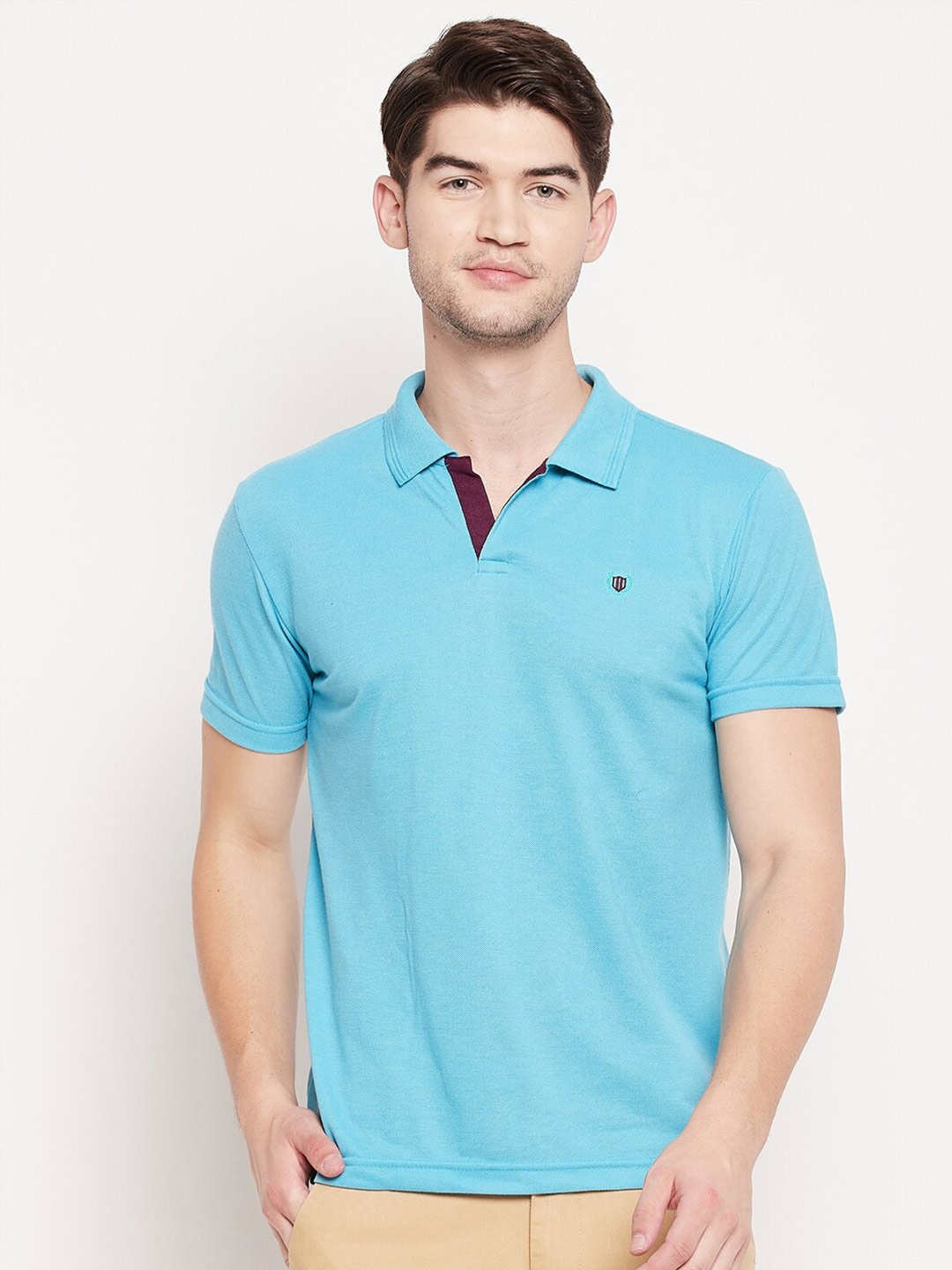 

Duke Men Blue Polo Collar Applique Slim Fit T-shirt