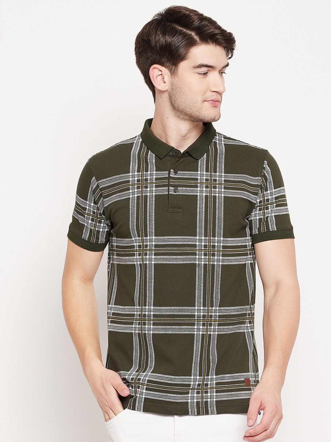 

Duke Men Green Checked V-Neck Slim Fit T-shirt
