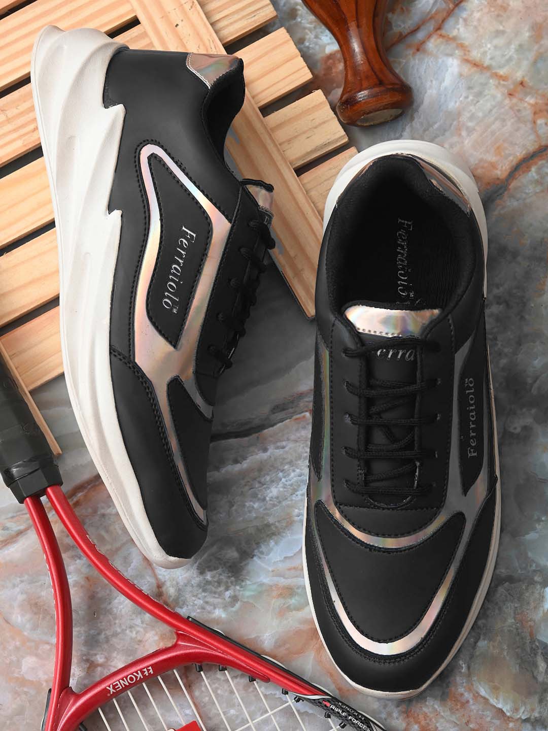 

Ferraiolo Men Black Colourblocked Brogues