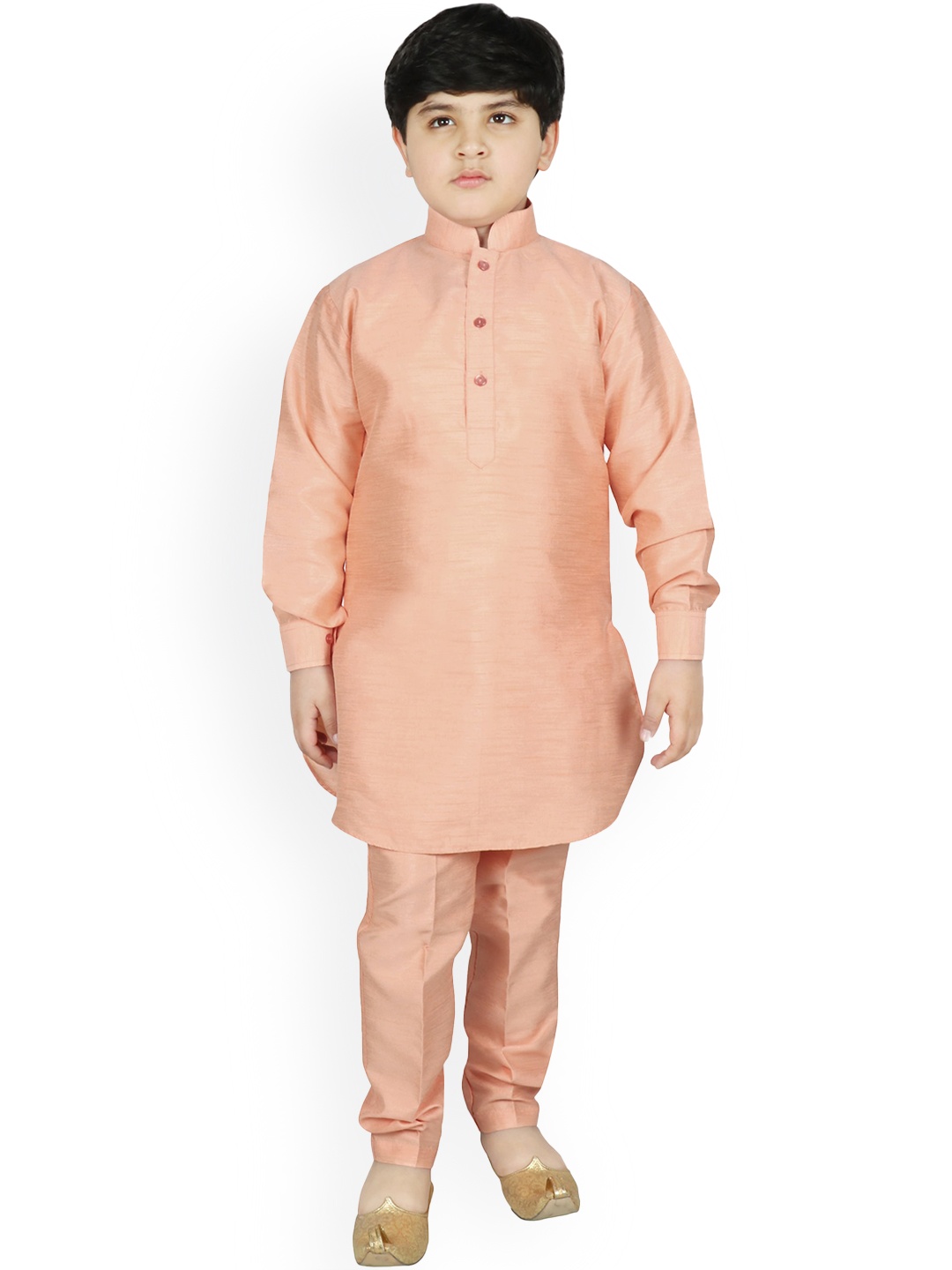 

SG YUVRAJ Boys Peach-Coloured Raw Silk Kurta with Salwar