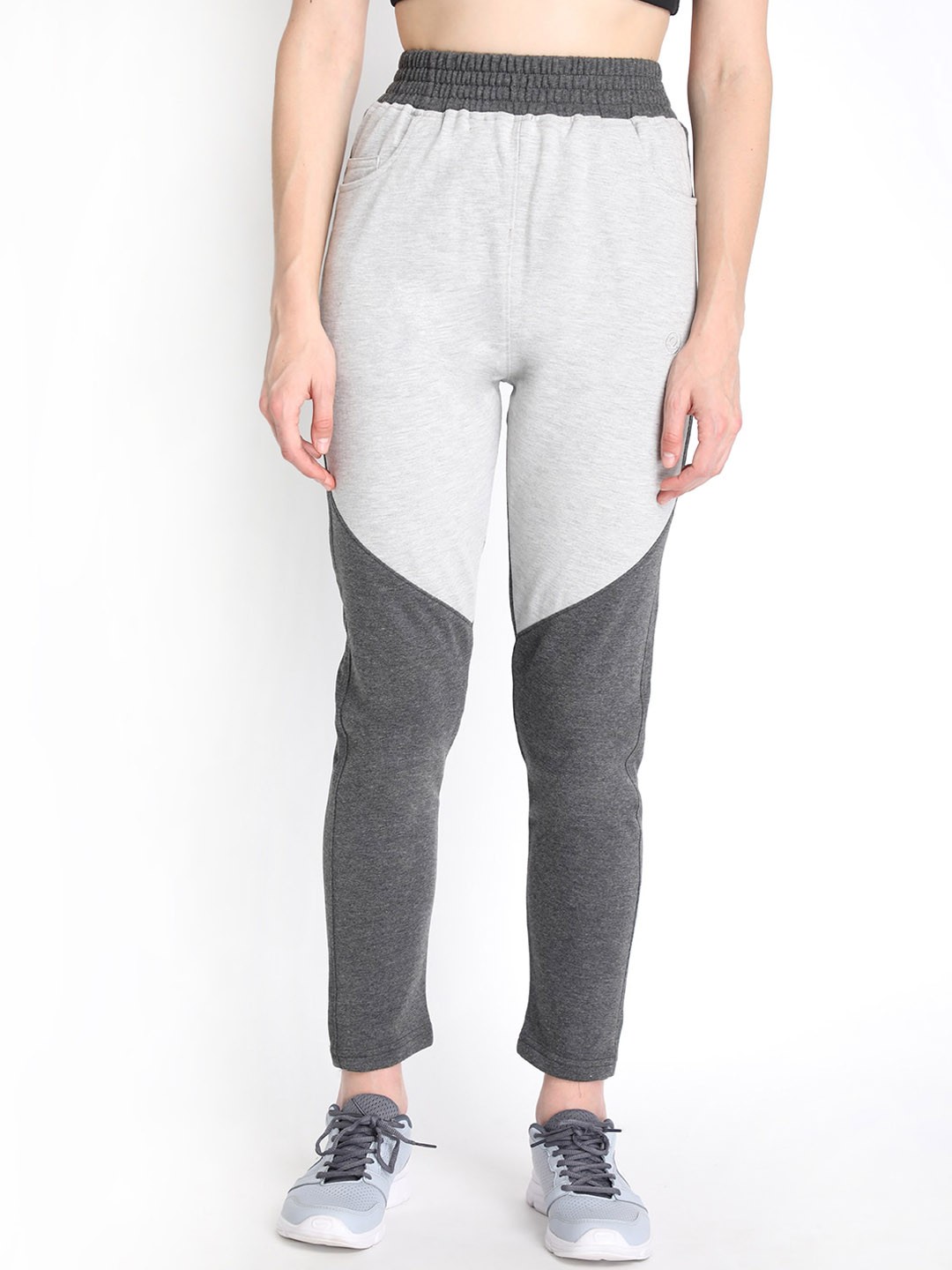 

CHKOKKO Women Grey & Black Color-Blocked Slim Fit Track Pants