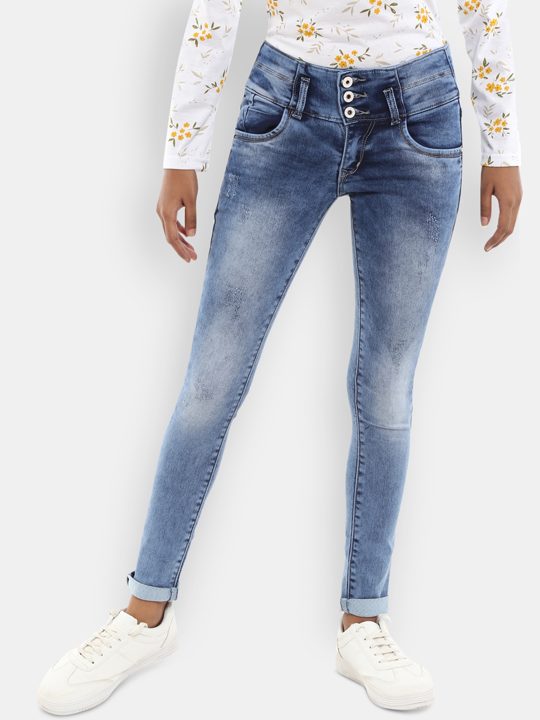 

V-Mart Women Blue Mildly Distressed Heavy Fade Jeans