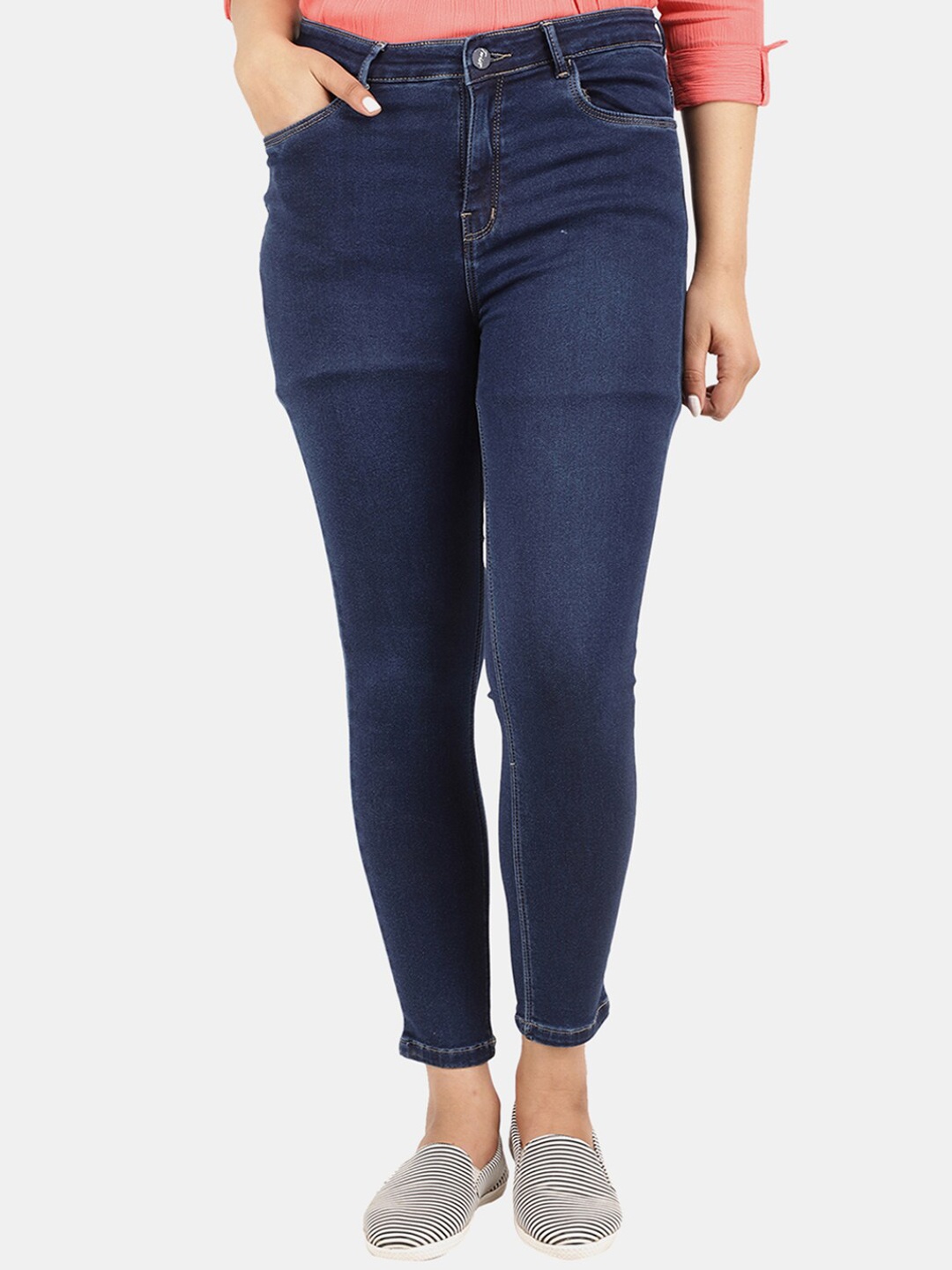 

V-Mart Women Blue Light Fade Jeans