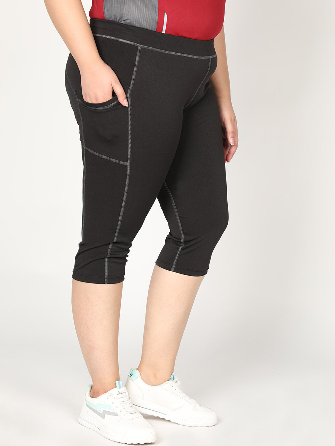 

CHKOKKO Plus Women Black Grey Capris