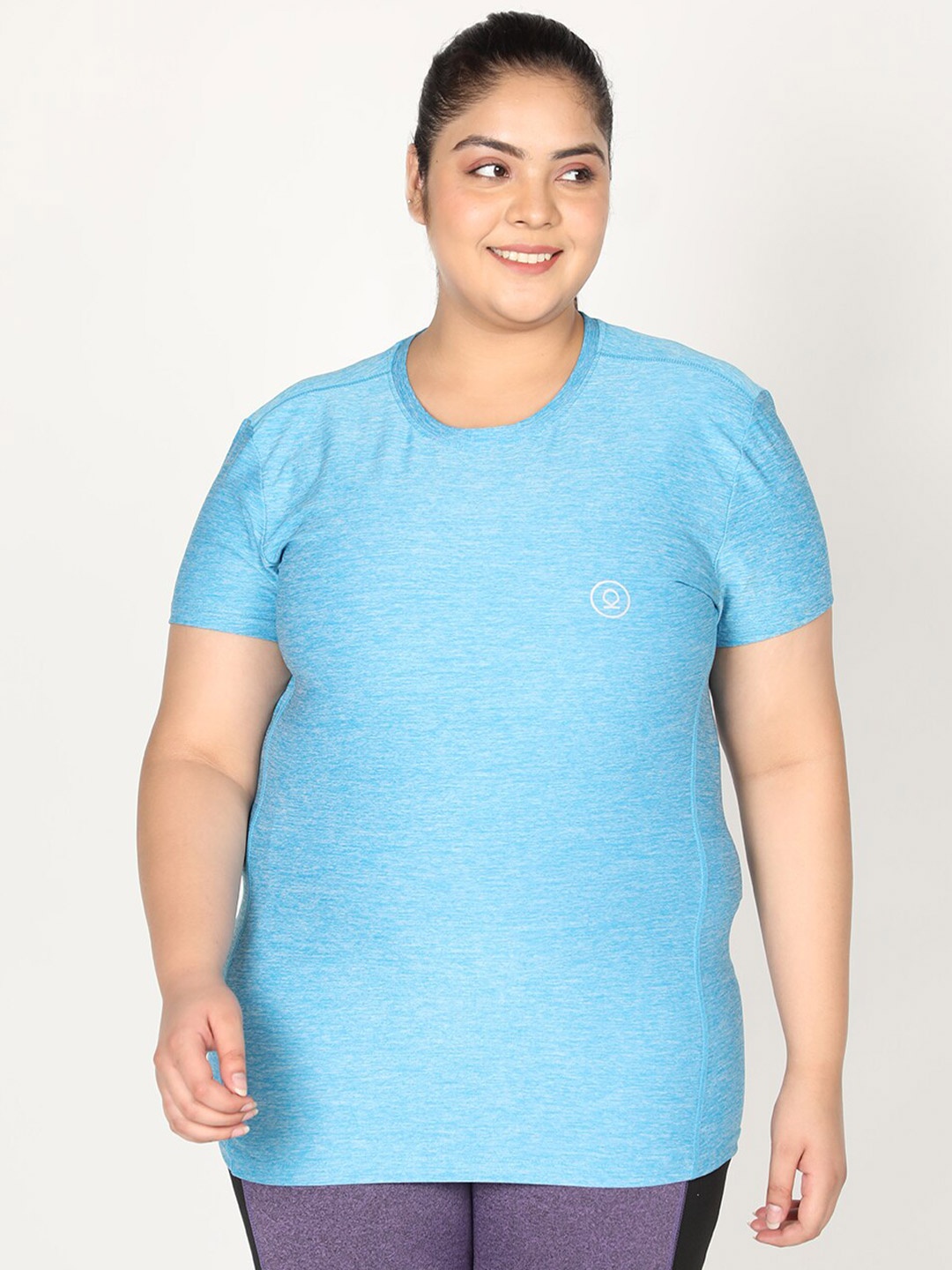

CHKOKKO Plus Women Blue Solid Regular Fit T-shirt